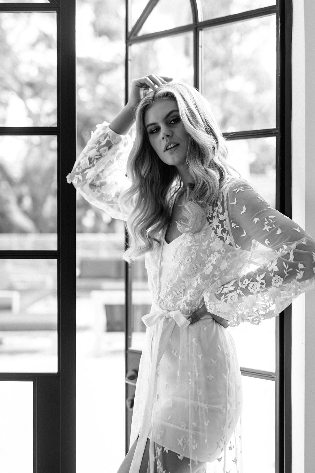 Lace Bridal Robe - Le Rose